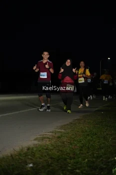 Runner Photo 2111096