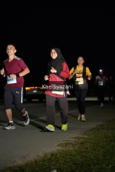 Runner Photo 2111101