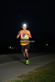 Runner Photo 2111202