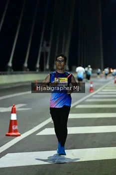 Runner Photo 2111815