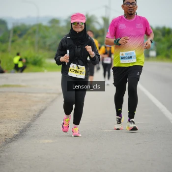 Runner Photo 2111893
