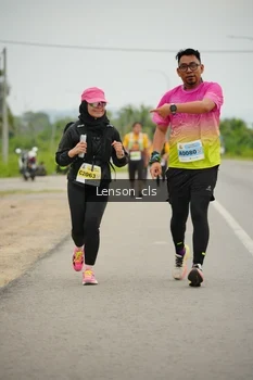 Runner Photo 2111918