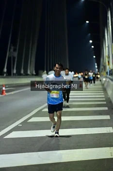 Runner Photo 2111952