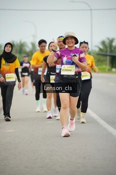 Runner Photo 2112000