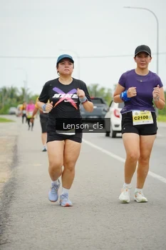 Runner Photo 2112108