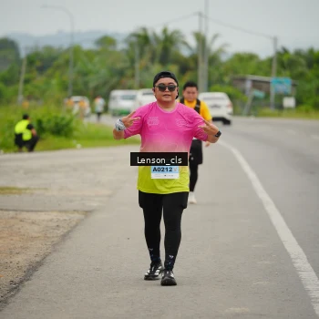 Runner Photo 2112190