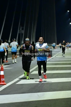 Runner Photo 2112490