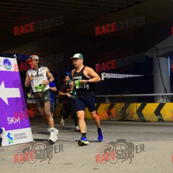 Runner Photo 211260