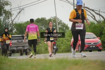 Runner Photo 2112906