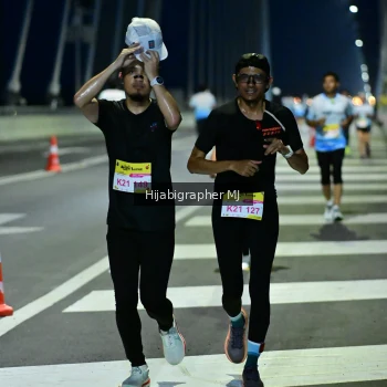 Runner Photo 2113062