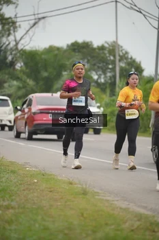 Runner Photo 2113087