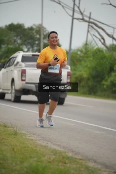Runner Photo 2113179