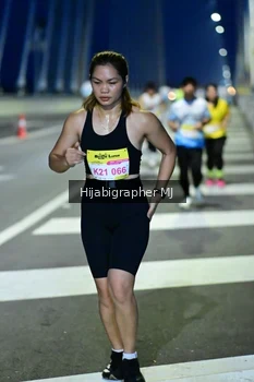 Runner Photo 2113573