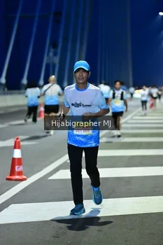 Runner Photo 2113641