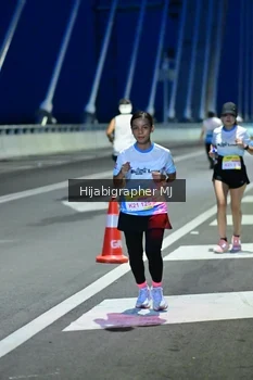 Runner Photo 2113664