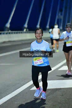 Runner Photo 2113673