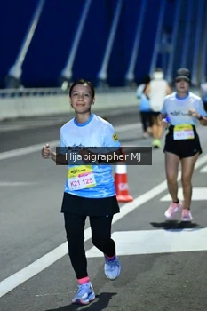 Runner Photo 2113675