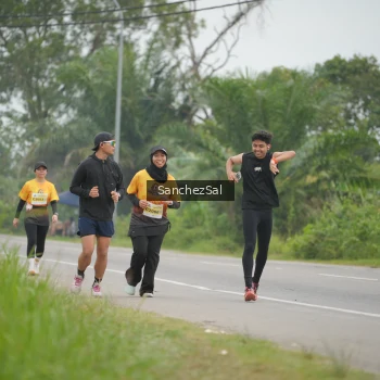 Runner Photo 2113783