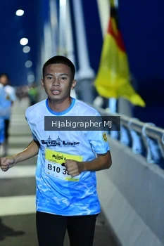 Runner Photo 2113844