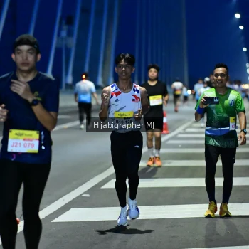 Runner Photo 2113869
