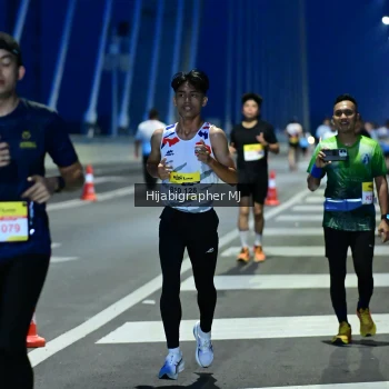 Runner Photo 2113873