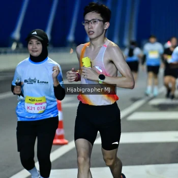 Runner Photo 2113937