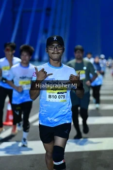 Runner Photo 2114291