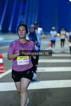 Runner Photo 2114316