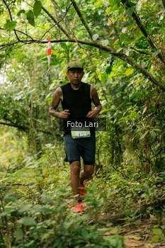 Runner Photo 2114327
