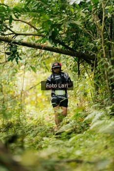 Runner Photo 2114349