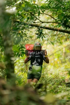 Runner Photo 2114359
