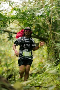 Runner Photo 2114364