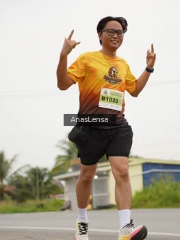 Runner Photo 2114420