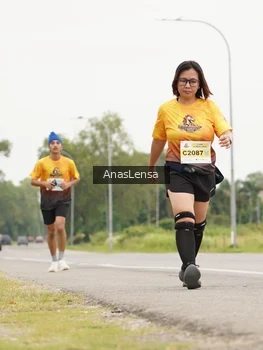 Runner Photo 2114426