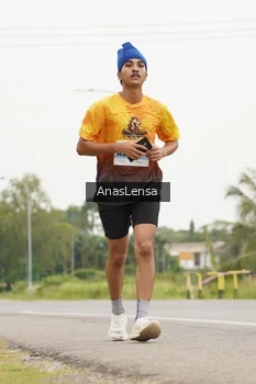 Runner Photo 2114455