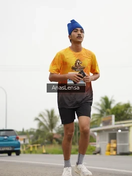 Runner Photo 2114473