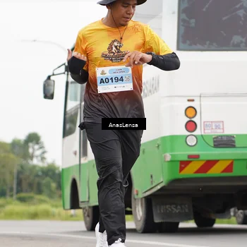 Runner Photo 2114541