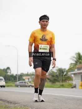 Runner Photo 2114571