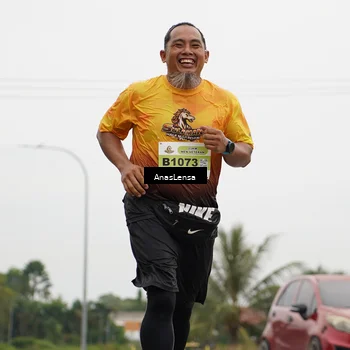 Runner Photo 2114592