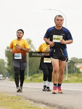 Runner Photo 2114628