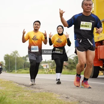 Runner Photo 2114647