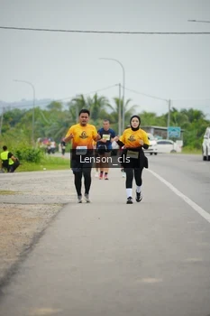 Runner Photo 2114665