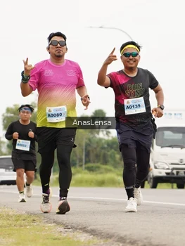 Runner Photo 2114676