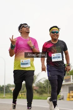 Runner Photo 2114685