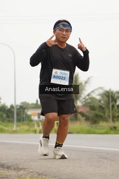 Runner Photo 2114695