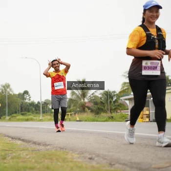Runner Photo 2114712