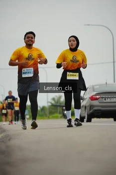 Runner Photo 2114738