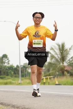 Runner Photo 2114742