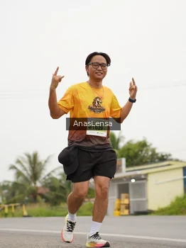 Runner Photo 2114756