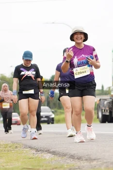 Runner Photo 2114763